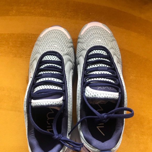 Nike Air Max 720 Women’s Shoes - Picture 5 of 7
